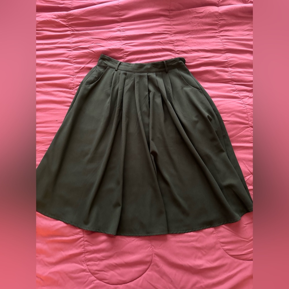 Green skirt